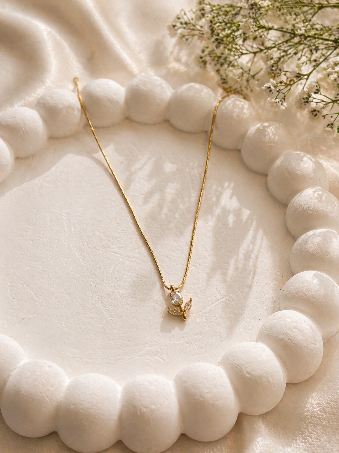 Tulip Necklace
