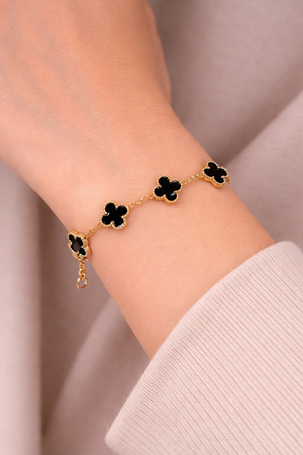 Anti Tarnish Black Clover Chain Bracelet